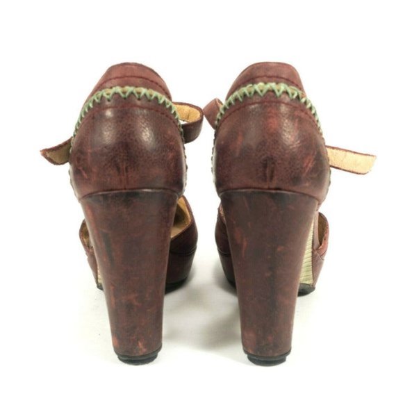 John Fluevog Red Leather Stitch Closed Toe Heels - Picture 7 of 9